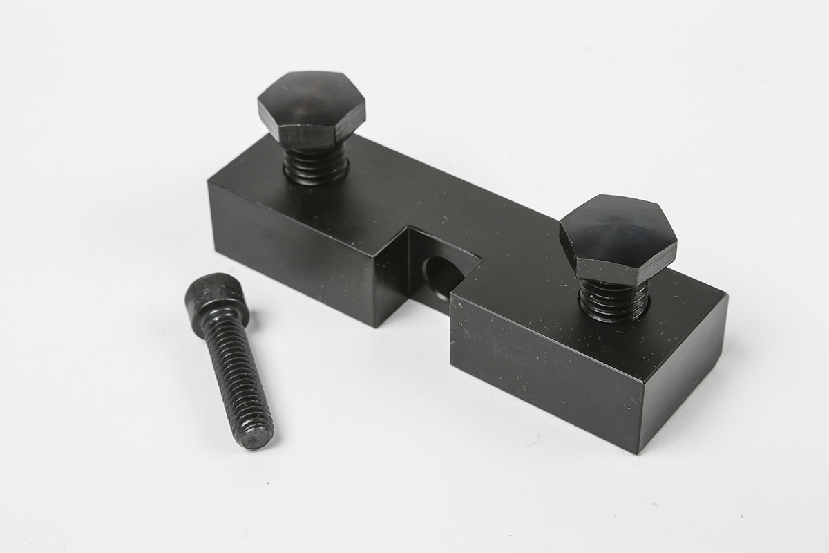 1.0IN SHANK CLAMP BLOCK, BOLT-ON